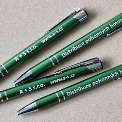 Propiska s vlastním textem, nebo jménem