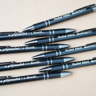 Propiska s vlastním textem, značená na dvou stranách