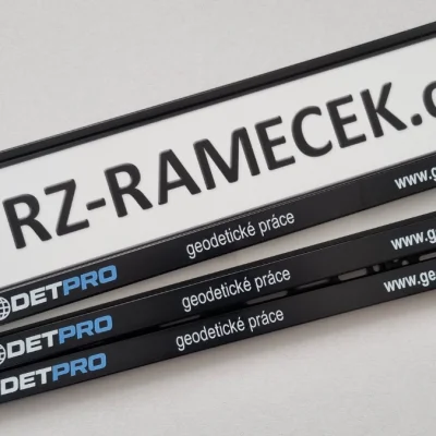 Rámeček registrační značky (SPZ)
